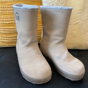 Sorel Boots size 5